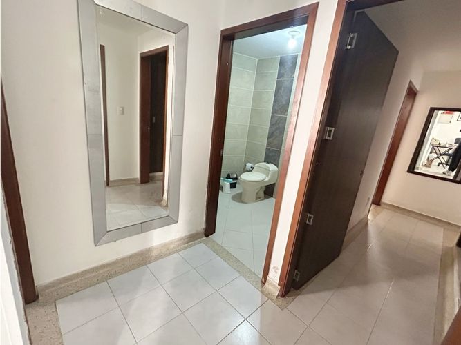 Apartamento de 4 alcobas en venta en Conjunto Residencial La Hacienda, Bucaramanga, 165 m² · foto 18 de 24