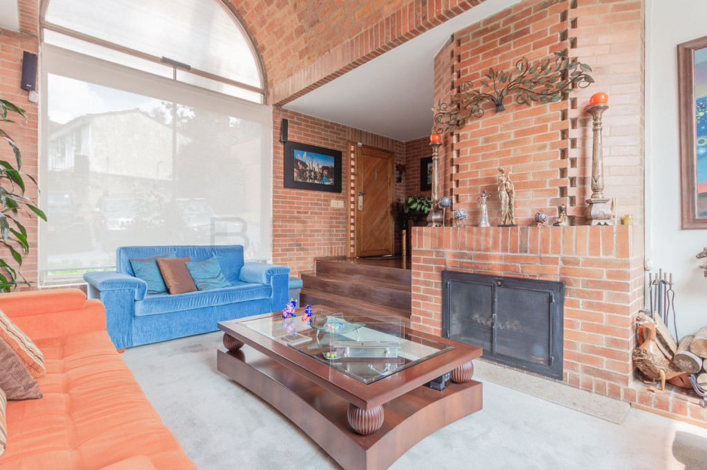 Apartamento en venta en Cerros De Niza, Bogotá · foto 2 de 24