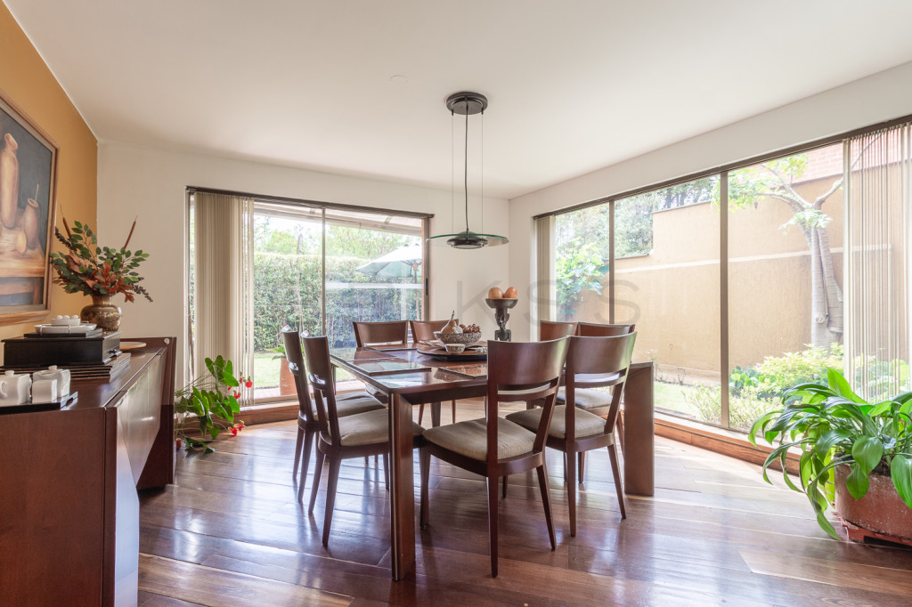 Apartamento en venta en Cerros De Niza, Bogotá · foto 3 de 24