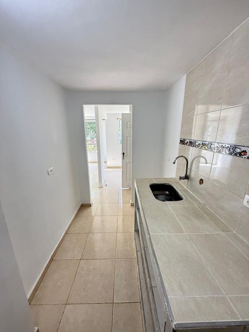 Apartamento de 2 alcobas en venta en Cd. Terranova, Jamundí, 50 m² · foto 3 de 13
