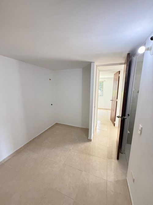 Apartamento de 2 alcobas en venta en Cd. Terranova, Jamundí, 50 m² · foto 9 de 13