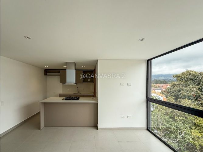 Edificio en venta en La Ceja, 1200 m² · foto 8 de 16