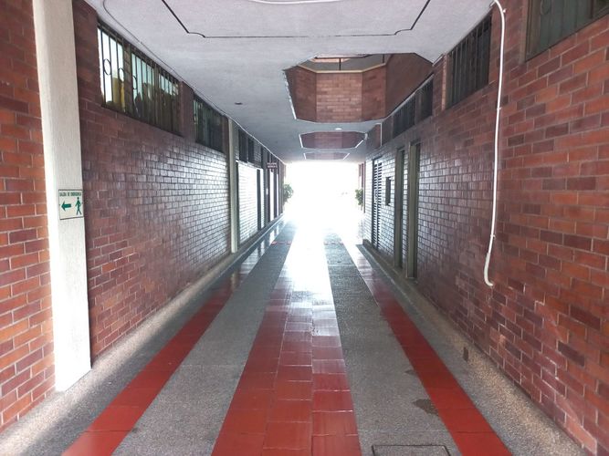 Edificio en venta en Centro, Ibagué, 1500 m² · foto 3 de 24