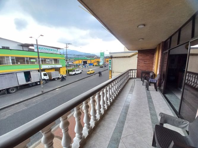 Edificio en venta en Centro, Ibagué, 1500 m² · foto 7 de 24