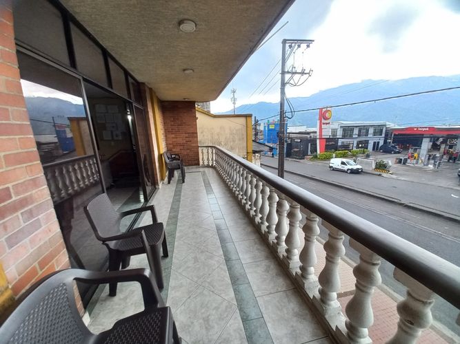 Edificio en venta en Centro, Ibagué, 1500 m² · foto 8 de 24