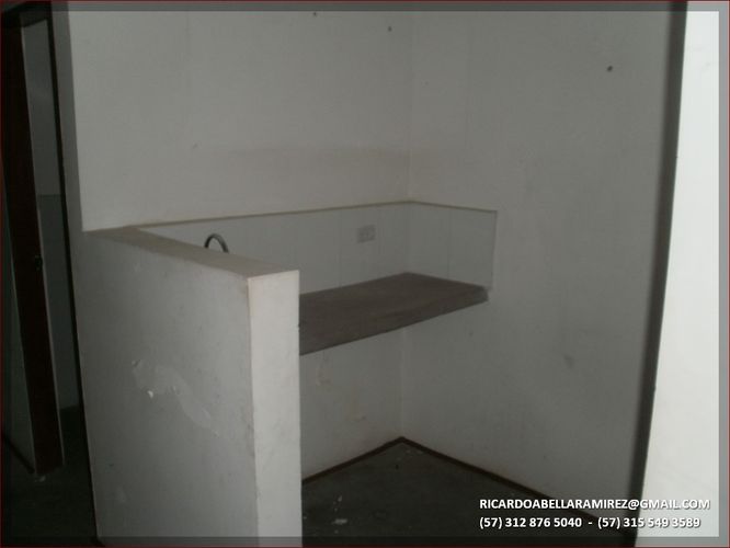 Bodega en venta en Turin, Pereira, 375 m² · foto 5 de 12
