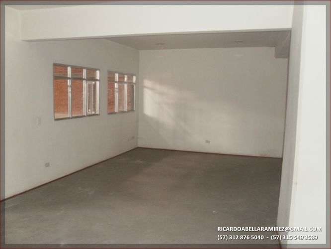 Bodega en venta en Turin, Pereira, 375 m² · foto 4 de 12