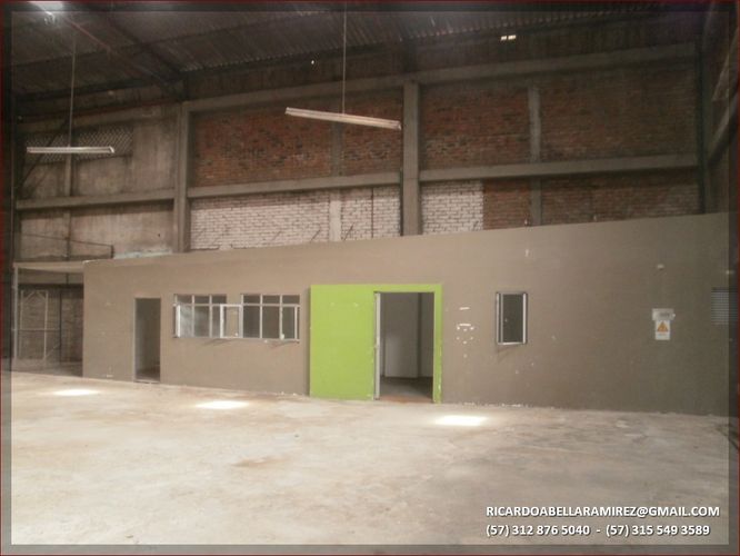 Bodega en venta en Turin, Pereira, 375 m² · foto 9 de 12