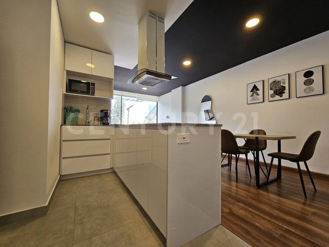 Apartamento de 1 alcoba en venta en Chico Norte, Bogotá, 49 m² · foto 3 de 21