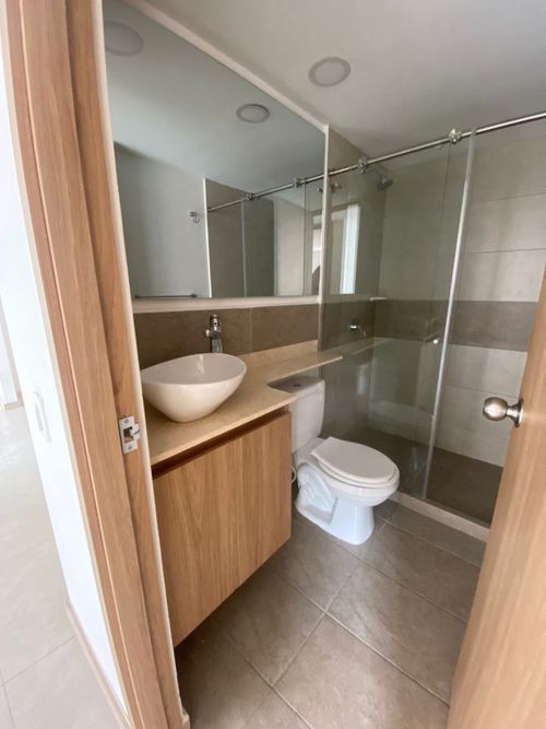 Apartamento de 2 alcobas en venta en Las Lomitas, Sabaneta, 68 m² · foto 13 de 13