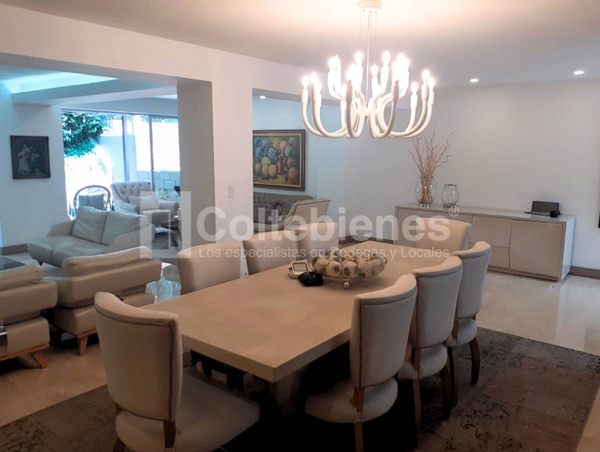 Casa en arriendo en Castropol, Medellín · foto 4 de 24