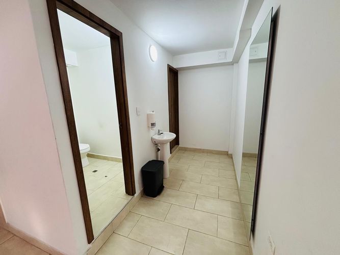 Edificio en venta en Republica De Israel, Cali, 550 m² · foto 13 de 20