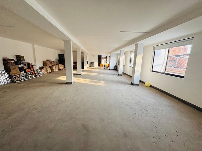 Edificio en venta en Republica De Israel, Cali, 550 m² · foto 14 de 20