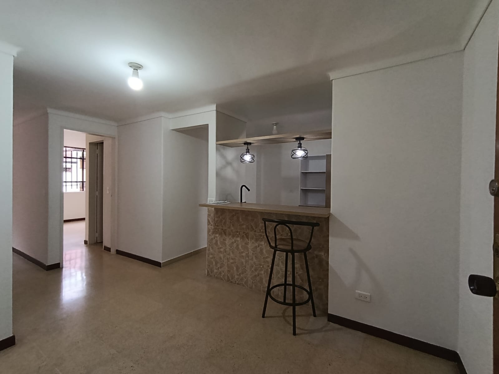 1BR Apartment in Florida nueva (52 m²) - 3