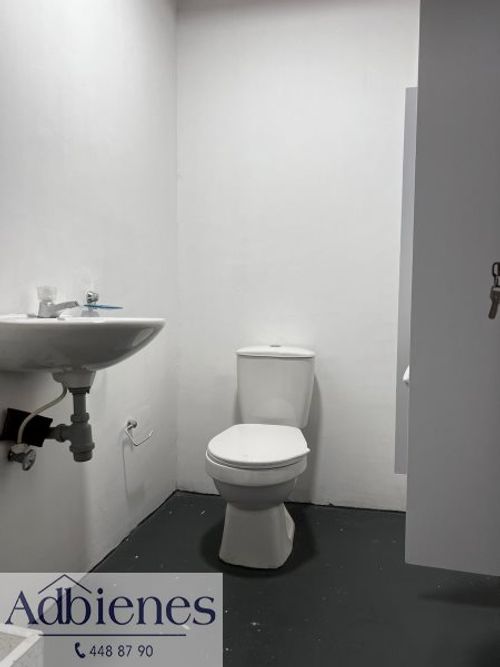 Local en venta en Naranjal, Medellín, 35 m² · foto 14 de 14