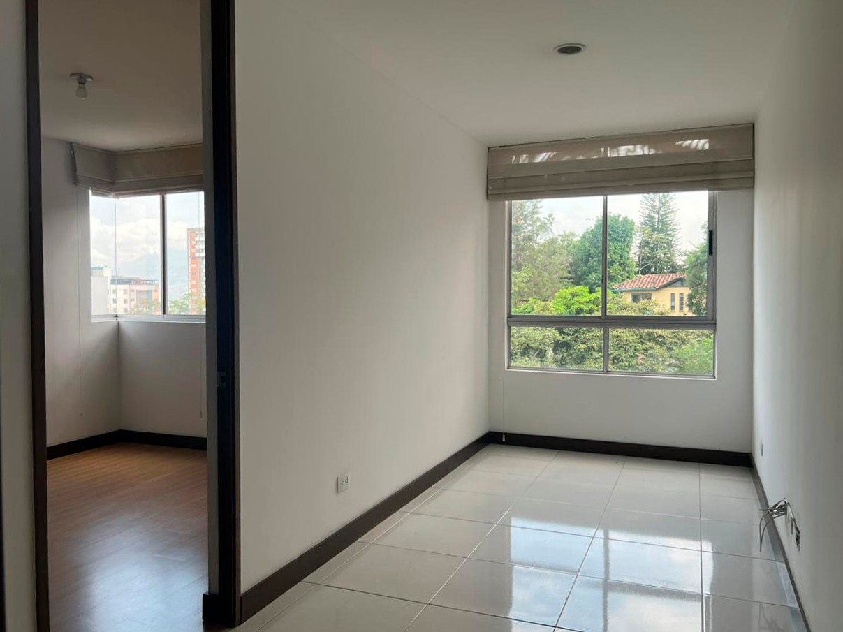 Apartamento en venta en Loma Del Chocho, Envigado · foto 9 de 17