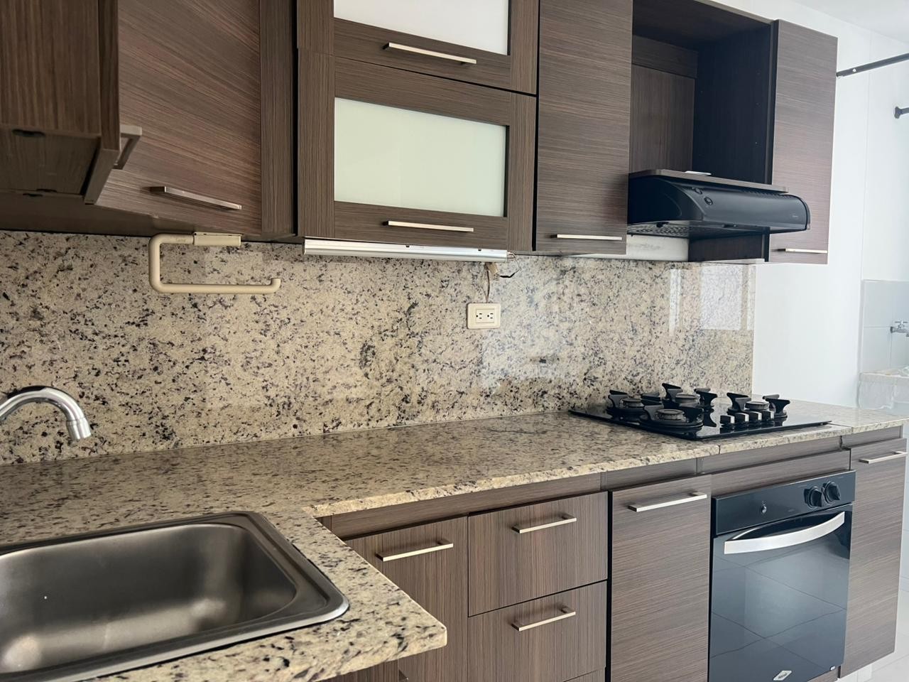 Apartamento en venta en Loma Del Chocho, Envigado · foto 5 de 17