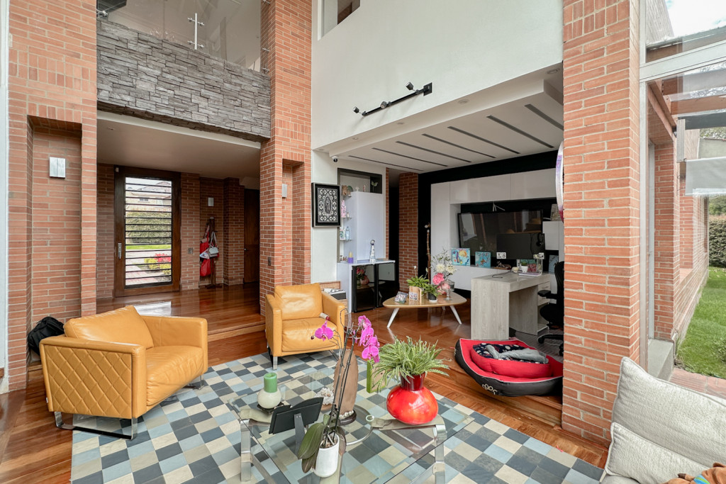 Casa en venta en Casa Blanca, Bogotá · foto 2 de 24