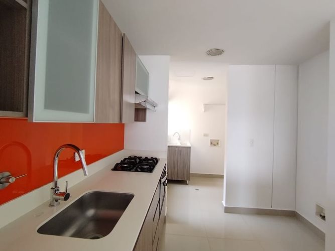 Apartamento de 3 alcobas en arriendo en Villa Carlota, Medellín, 95 m² · foto 21 de 24