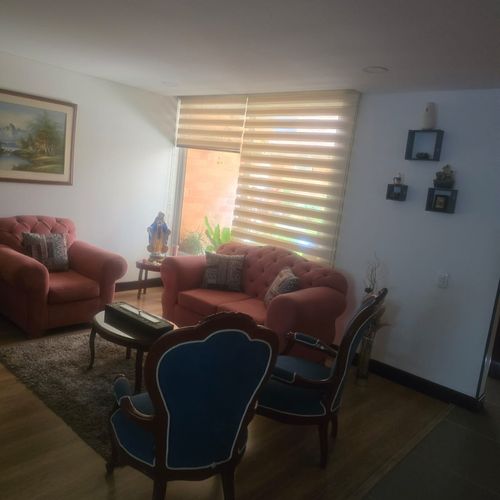 Casa de 3 alcobas en venta en Cota, 188 m² · foto 3 de 16