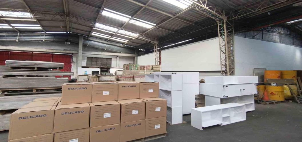 Bodega en arriendo en El Centro, Manizales, 1233 m² · foto 8 de 13