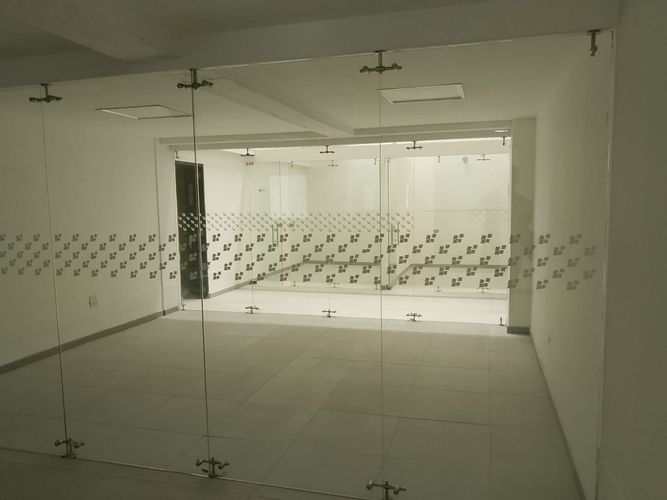 Oficina en arriendo en El Poblado, Medellín, 800 m² · foto 7 de 19