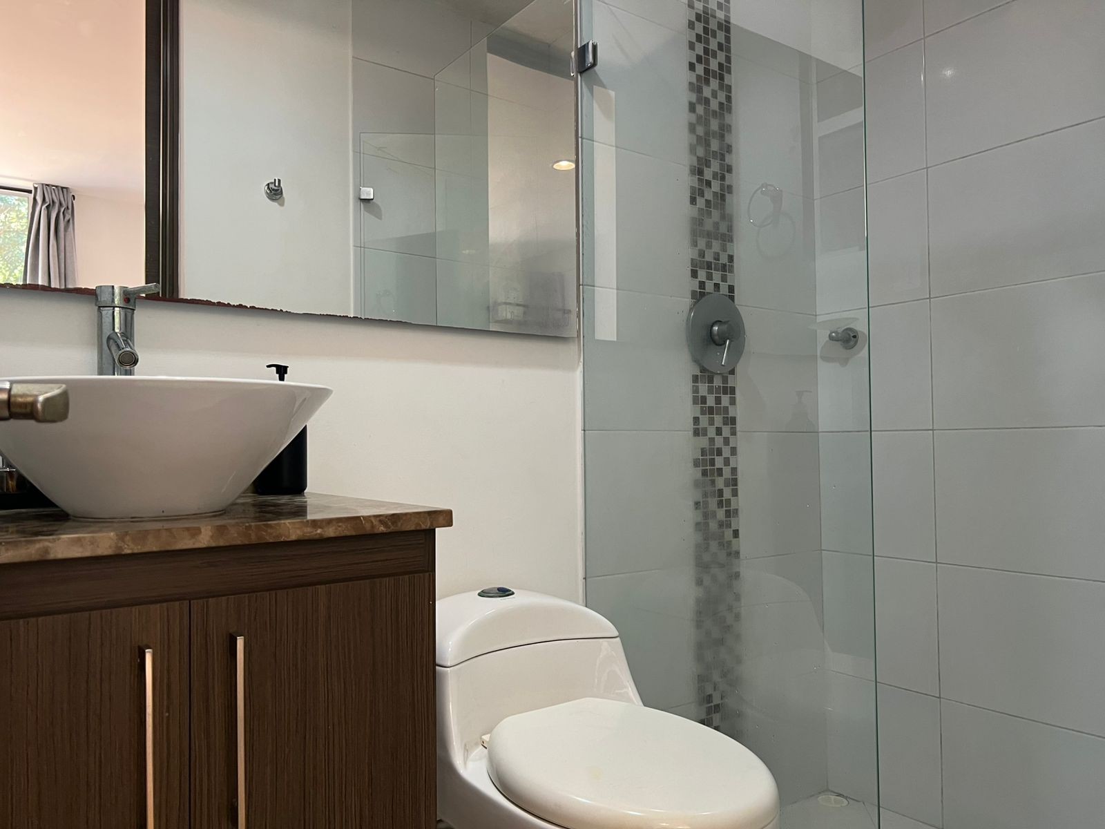 Apartamento en venta en Loma Del Esmeraldal, Envigado · foto 14 de 14