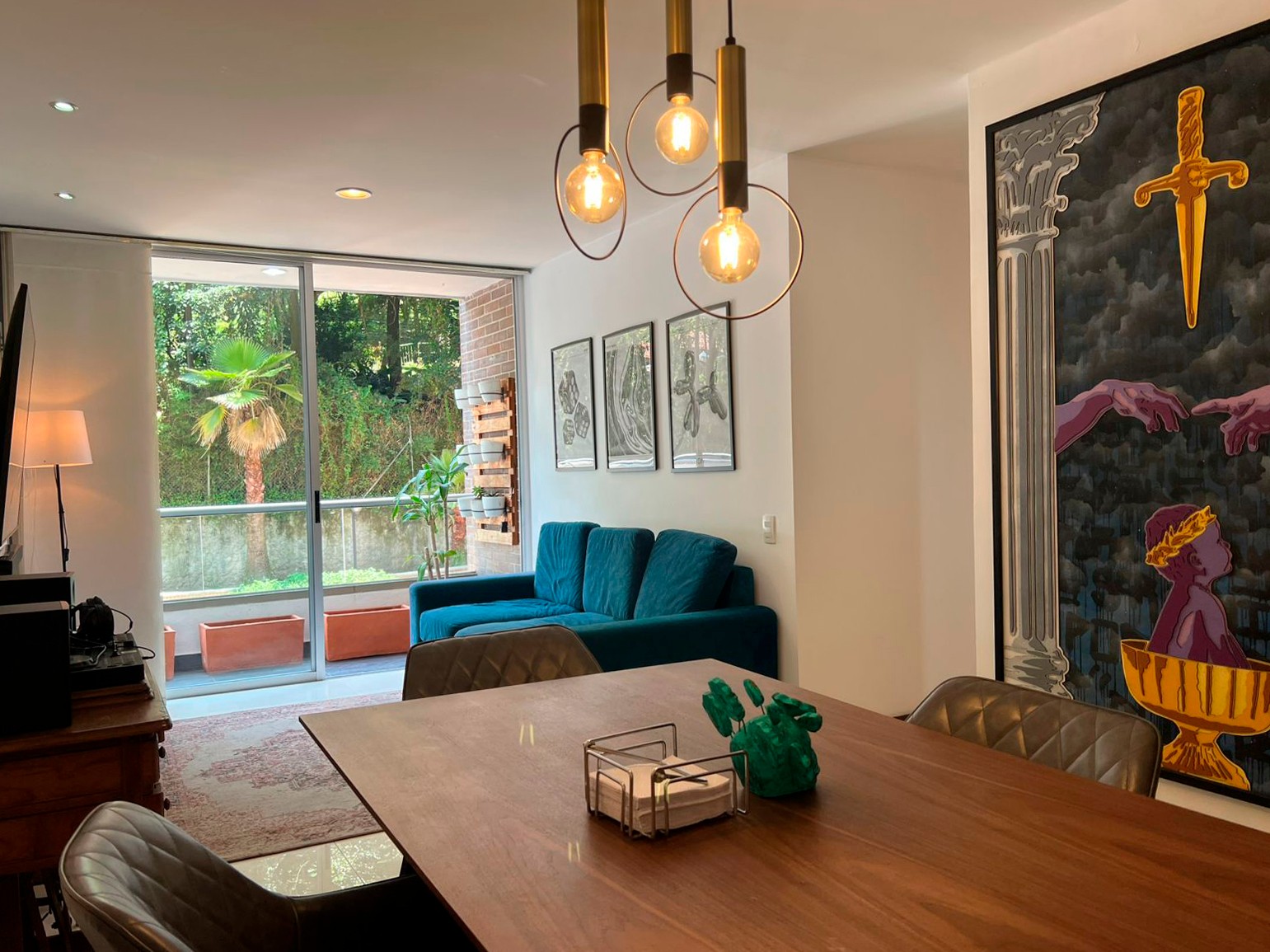 Apartamento en venta en Loma Del Esmeraldal, Envigado · foto 2 de 14