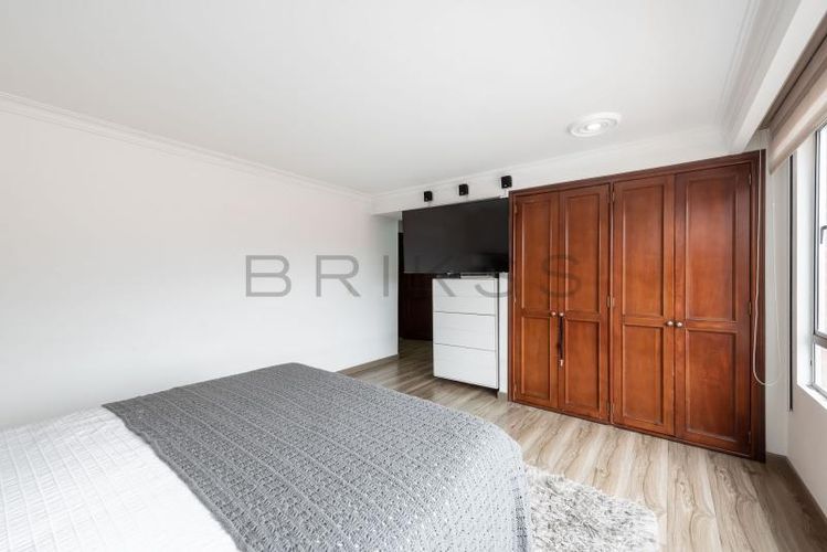 Apartamento en venta en Santa Barbara Occidental, Bogotá · foto 10 de 16
