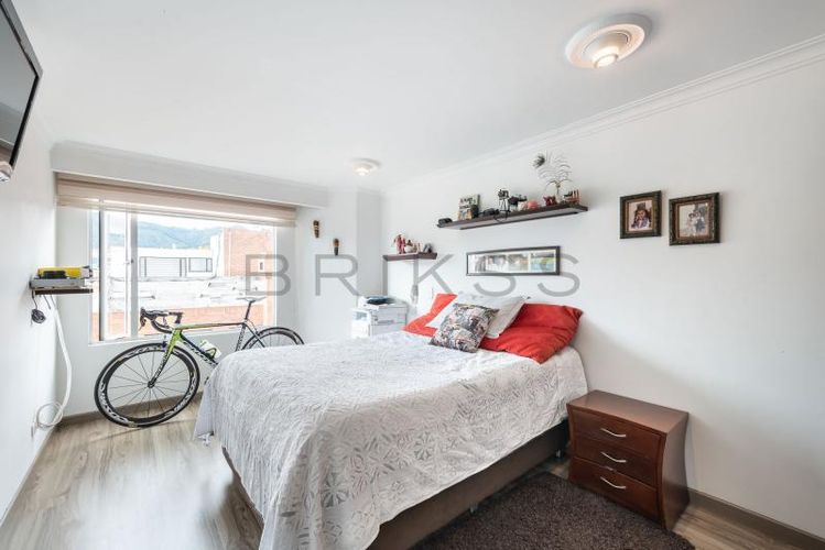 Apartamento en venta en Santa Barbara Occidental, Bogotá · foto 13 de 16