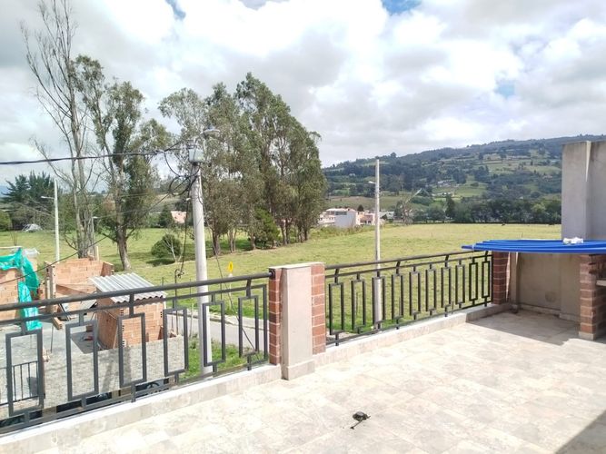 Casa de 6 alcobas en venta en Centro Tocancipá, Tocancipá, 245 m² · foto 18 de 19