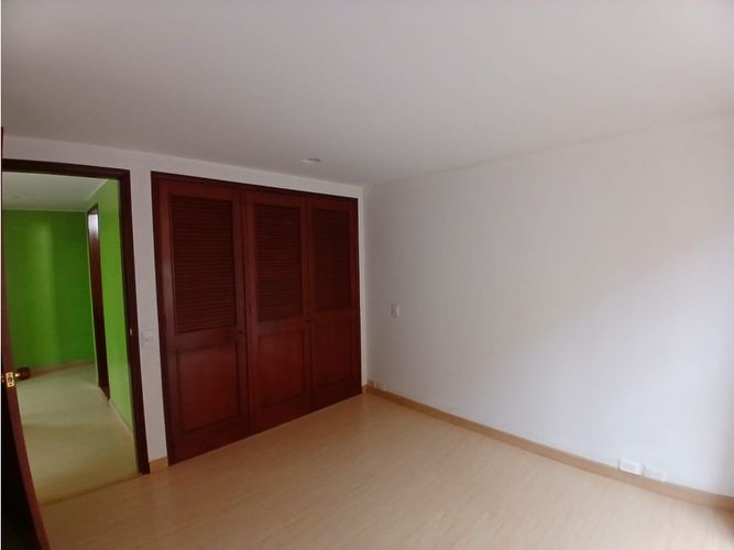 Apartaestudio en venta en Santa Barbara, Bogotá, 44 m² · foto 9 de 12