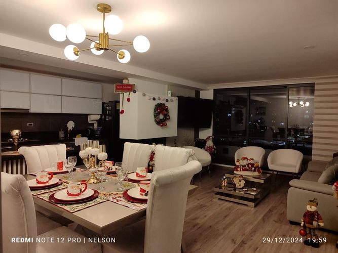 Apartamento de 2 alcobas en venta en Cedritos, Bogotá, 93 m² · foto 8 de 19