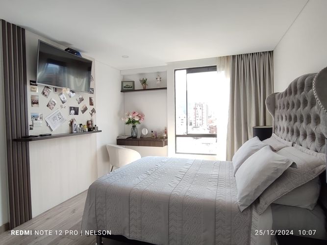 Apartamento de 2 alcobas en venta en Cedritos, Bogotá, 93 m² · foto 13 de 19