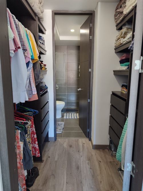 Apartamento de 2 alcobas en venta en Cedritos, Bogotá, 93 m² · foto 14 de 19