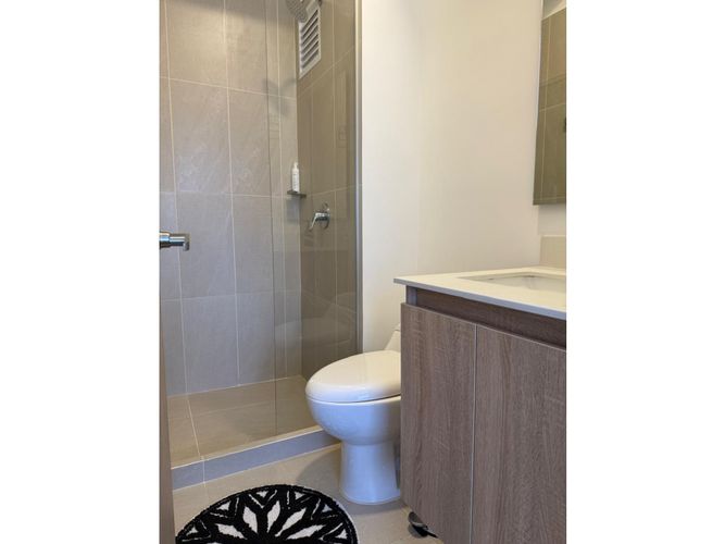 Apartamento de 2 alcobas en venta en Barro Blanco, Rionegro, 57 m² · foto 5 de 9