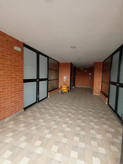 Casa de 4 alcobas en venta en Ub. Prados De San Andres, Funza, 80 m² · foto 8 de 17