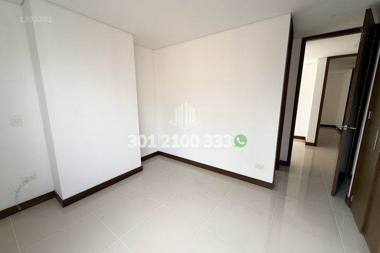Apartamento de 3 alcobas en arriendo en Santa Maria De Los Angeles, Medellín, 145 m² · foto 12 de 24