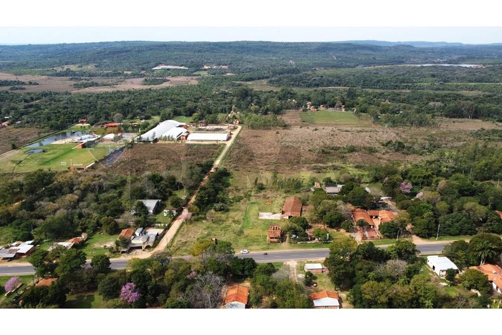 VENDO TERRENO EN ESQUINA SOBRE RUTA CAACUPÉ-TOBATI S.C — foto 3