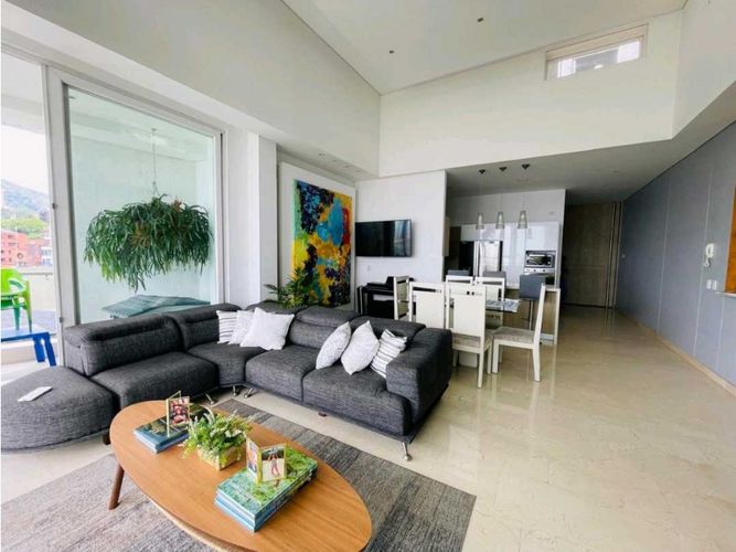 Apartamento de 3 alcobas en venta en Bellavista, Cali, 378 m² · foto 7 de 24