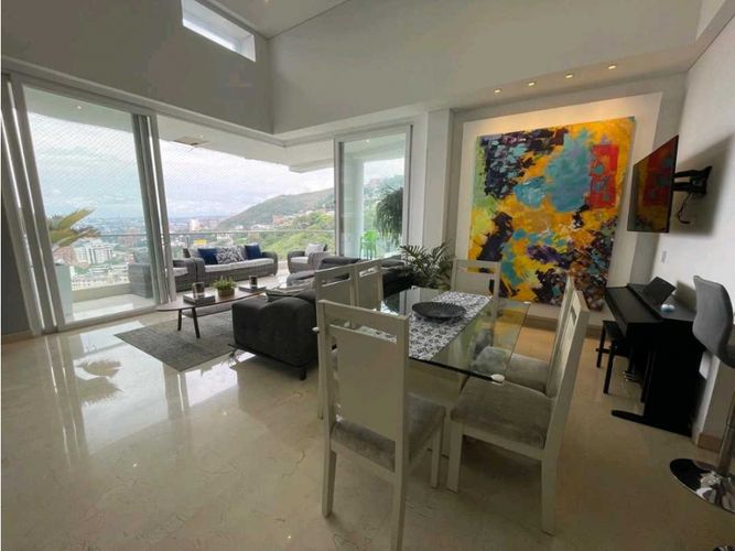Apartamento de 3 alcobas en venta en Bellavista, Cali, 378 m² · foto 10 de 24