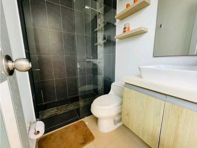 Apartamento de 3 alcobas en venta en Bellavista, Cali, 378 m² · foto 20 de 24