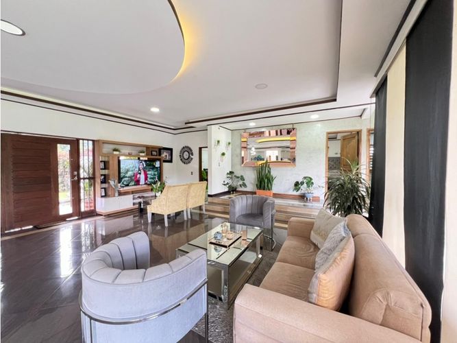 Finca en venta en El Tambo, La Ceja, 400 m² · foto 10 de 18