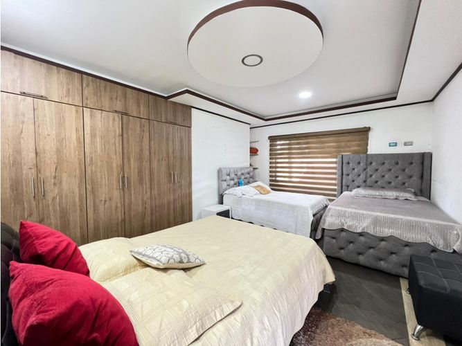 Finca en venta en El Tambo, La Ceja, 400 m² · foto 12 de 18
