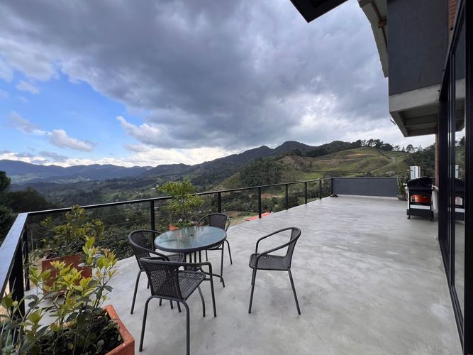 Casa de 4 alcobas en venta en La Ceja, 420 m² · foto 18 de 18