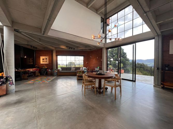 Casa de 4 alcobas en venta en La Ceja, 420 m² · foto 3 de 18