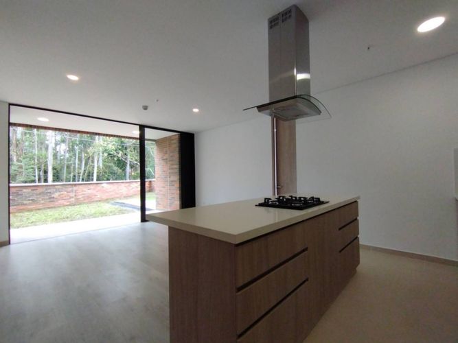 Apartamento de 2 alcobas en venta en Los Salados, El Retiro, 97 m² · foto 2 de 24