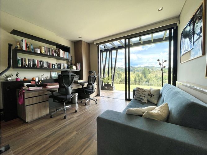 Casa de 4 alcobas en venta en Las Palmas, Envigado, 418 m² · foto 15 de 24