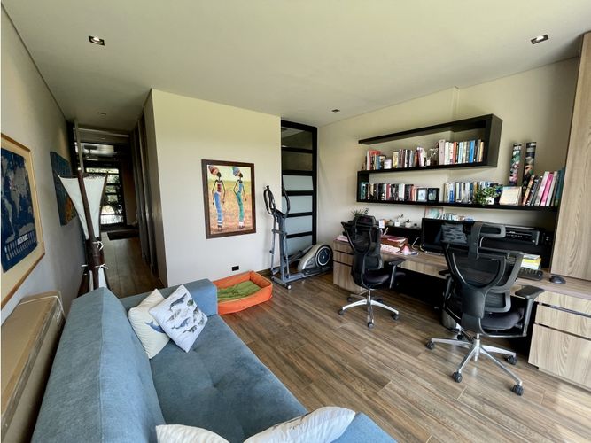 Casa de 4 alcobas en venta en Las Palmas, Envigado, 418 m² · foto 16 de 24