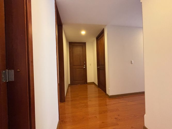 Apartamento en venta en Santa Barbara Central, Bogotá · foto 2 de 22